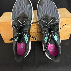 Nike Shield Black/Grey Running Shoe